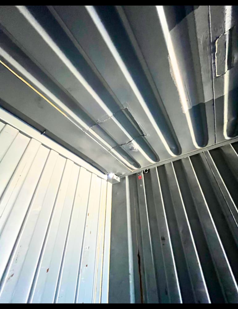 40ft High Cube - 21