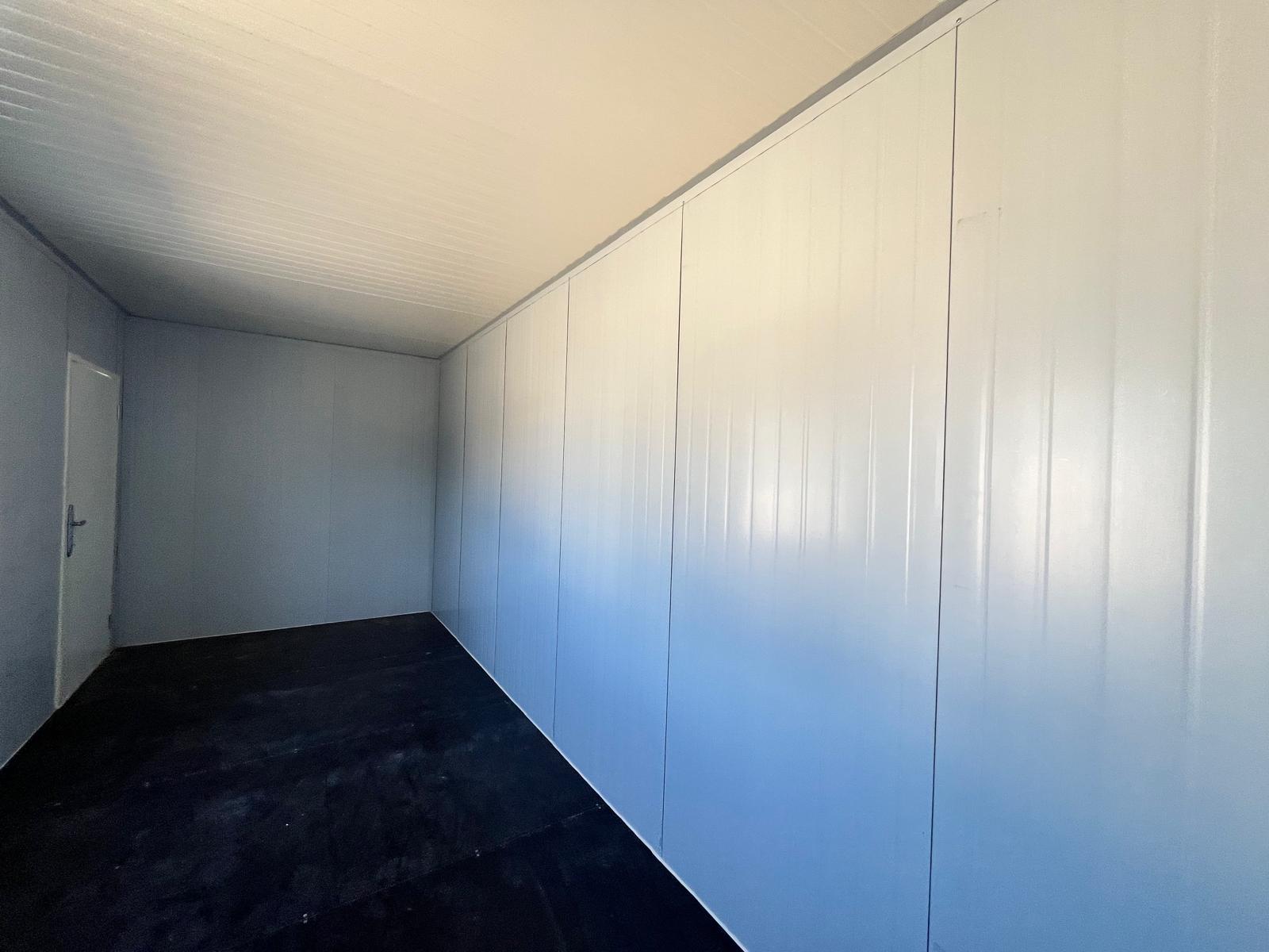 20ft Office - 11